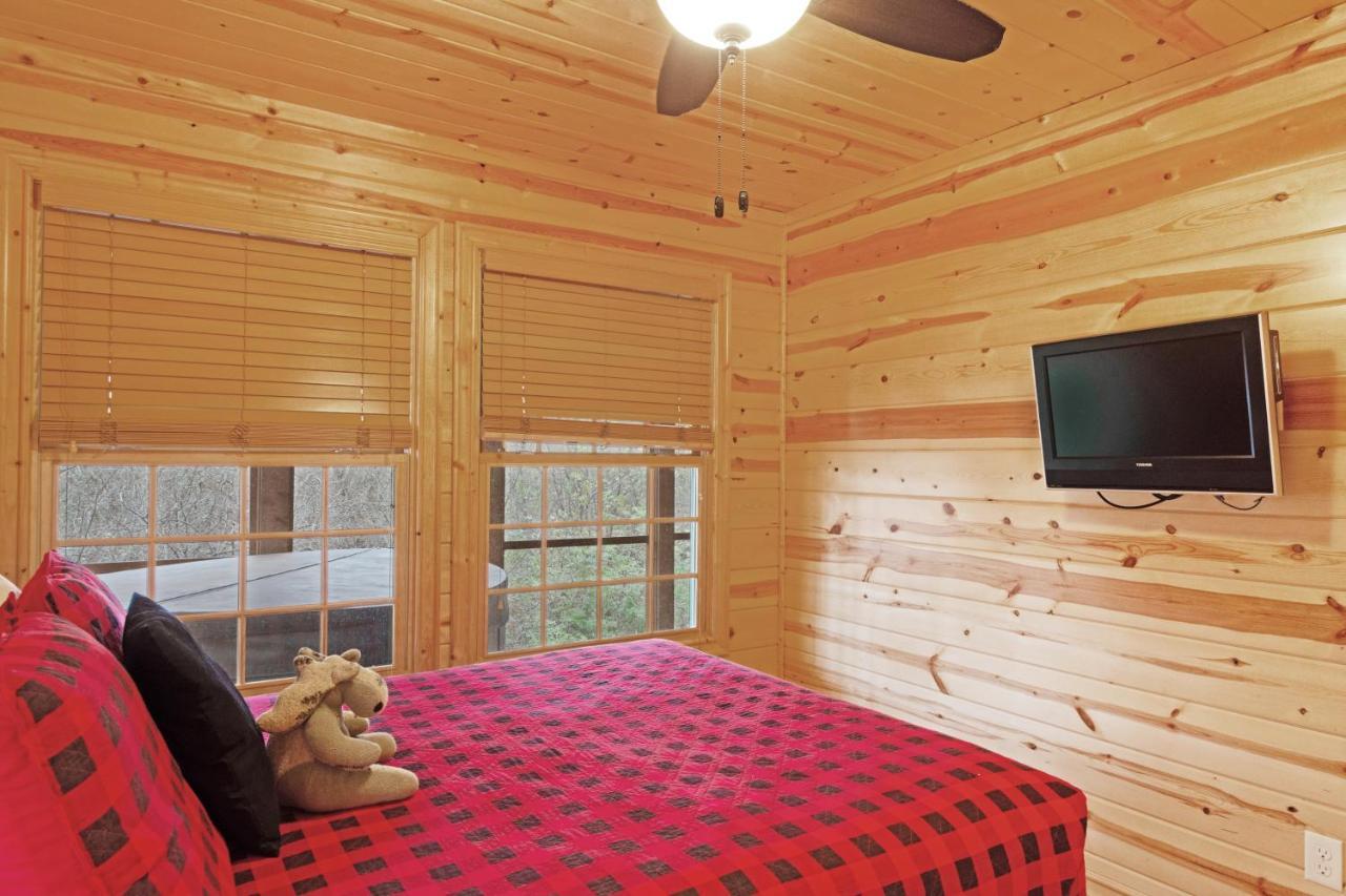 Kingfisher Cove Cabin 2 Saugatuck Extérieur photo