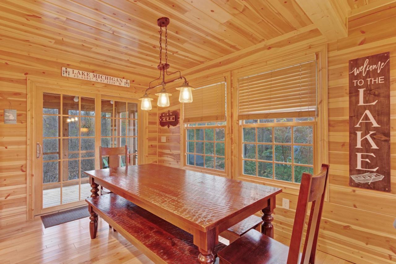 Kingfisher Cove Cabin 2 Saugatuck Extérieur photo